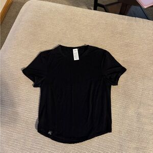 Mellow Soft Cropped Tee